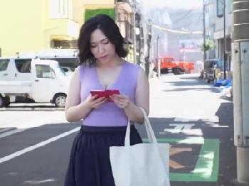 『もう中はだめぇーー！』30日間も子種溜め込んだ男根に中出し食らう巨大オッパイ妻巨乳人妻佐山愛のエロ動画