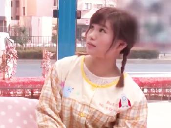 「え‥びっくりです‥W」チェリーボーイに少々引きつつも筆おろししてくれた超可愛い保育士さんW美少女童貞ハメ撮りナンパのエロ動...