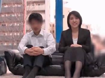 『今日で最後だから…いい事しよっか？…』教育実習で来た教師が別れを惜しむように中出し交尾素人お姉さん女教師のエロ動画