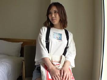 駅前ナンパで捕まえた素人娘を口説き落として即日ハメお姉さんのエロ動画