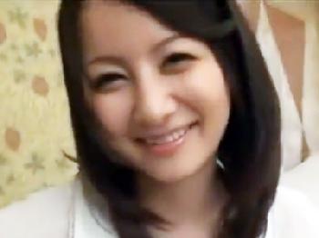 3ヶ月もご無沙汰だった素人奥さんが久々の挿入に理性崩壊ガチ絶頂オーガズム！巨乳人妻中出しハメ撮りのエロ動画