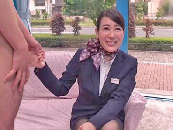 「童貞さんとか可愛い」年上お姉さんなCAが若い未経験ペニス狩り巨乳素人のエロ動画