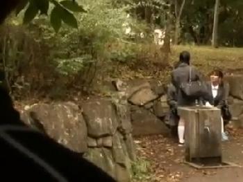 玄関先でうっかりポミニ系しちゃったきれいなお姉さんに我慢できずにしゃぶりつき美少女松本菜奈実のエロ動画