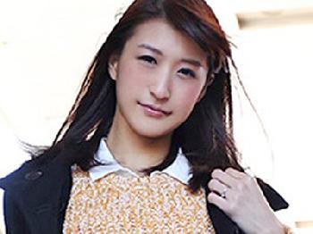 夫とのすれ違いから人肌求めて不貞する美しい素人奥さん人妻のエロ動画