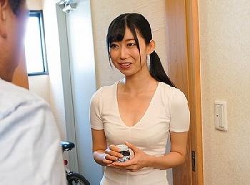 隣に越してきた若くてピチピチなシンママが『抱いて下さい』と言ってくるなんて痴女人妻咲々原リン美保結衣黒川すみれ水谷あおいのエ...