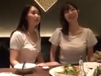 二人組素人娘ナンパ→即ホ連れ込み乱交ファックお姉さんのエロ動画