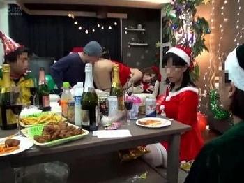リア充たちは全員犯してヤル！時間停止能力を持った爺がクリスマスパーティへ乱交し極悪婦女暴行！巨乳素人のエロ動画
