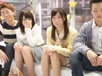 素人大学生カップルがマジックミラー号でスワッピング乱交する様子を隠し撮り美少女盗撮のエロ動画