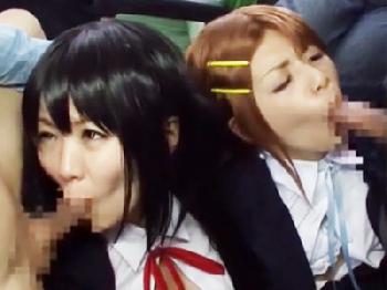 『触っちゃダメぇ！』けいおんメンバーがバス内で輪姦性的暴行され精液まみれえ女子校生美少女コスプレ中出しぶっかけイラマチオレイ...
