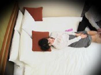 素人OLさんが隠し撮りされているとは知らずに同僚と交尾中出し盗撮のエロ動画