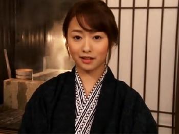 「もう逝ってるのにぃ♥」神美形少女が自ら推すコスプレで猛烈SEX→一度逝っても止まらないピストンでアクメぶっかけ美少女乱交高...