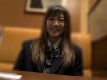 洗ってない男性器も嫌な顔せず即尺して癒やしてくれるソープランド嬢美少女顔射手コキ天使もえのエロ動画