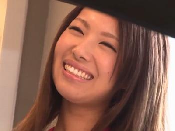 美人過ぎる料理研究家がオタマをタマタマに持ち替えてJAVデビュー！素人お姉さんデビュー作のエロ動画