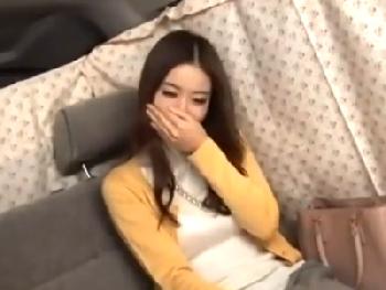 奥さんナンパ→美麗な奥様連れ込んで中出しセックスで逝かせまくる巨乳素人人妻のエロ動画