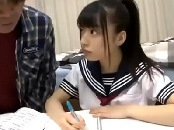 童顔童顔ポニテ妹に集中できない!妹が寝ている間にイタズラしたら神展開にW女子校生美少女ロリ家庭教師近親相姦のエロ動画