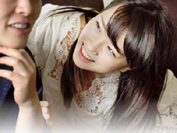 見てるこちらが笑顔になれる明るくて楽しい健康的なファック素人美少女顔射のエロ動画