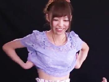 至って真面目そうな女子校生がちゅぽちゅぽ淫靡な音立ててフェラチオ抜き素人美少女痴女ハメ撮りのエロ動画