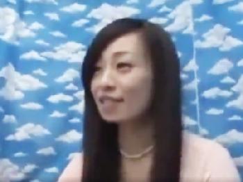 『まってそんな‥ダメぇぇ！』賞金につられて弟を生素股→パコっちゃう痴女素人お姉さん近親相姦のエロ動画