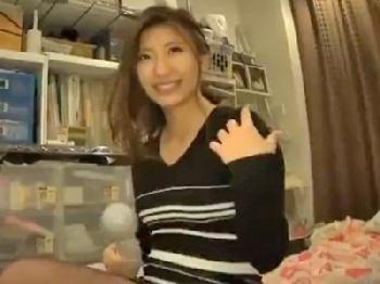 終電逃した素人娘をタクシーで家まで送って計画的パコに持ち込む智将ナンパ師お姉さんギャルのエロ動画