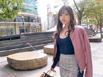 普段できないような快楽をJAVを出演によって満たす素人美形お姉さん美少女顔射のエロ動画