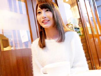 人生で初めてフェラチオをカメラで撮られる現役女子大生素人美少女のエロ動画