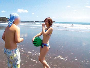 海ナンパシーズン到来したので早速美人順にナンパ決行！生ズボ中出し湘南ビーチ！巨乳素人美少女お姉さんギャル水着のエロ動画