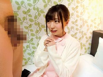 病院前で張り込んでナンパした天使看護師に包茎&インポ&童貞3重苦男子が中出し巨乳素人美少女お姉さん看護婦のエ...