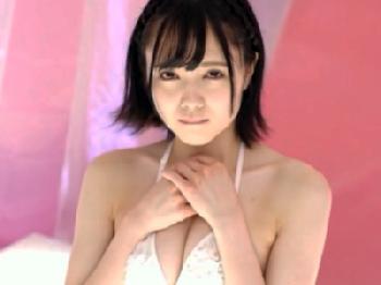 溜まりに溜まったドロドロ子種を美形少女の顔面にぶっかけまくる顔面射精性行為美少女ロリ顔射フェラ乱交のエロ動画