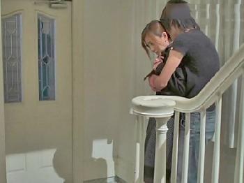 便利屋としてやってきた元カレと再会→迫られて流されてしまう美人奥さん巨乳人妻顔射のエロ動画