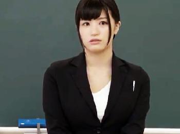 手に収まらないほどの豊満巨大乳妻が快感求めて不貞交尾W巨乳素人痴女人妻熟女のエロ動画