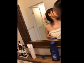 ガチな19歳個人撮影が流出→専門学校に通うリアル素人が自宅でプライベートパコ美少女ハメ撮りのエロ動画