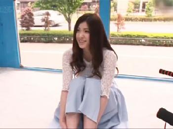 「嘘っ…これ聞ぃて無いですっ…」素人きれいなお姉さん騙して挿入ゲット→久々肉棒に本気イキ美少女ぶっかけのエロ動画