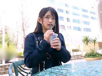 清純清楚でマジメなピュア美形少女の激イキ性交素人美少女顔射のエロ動画