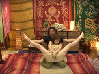 タイ式マッサージ店で日本語もままならないアジア人に挿入された素人奥さん巨乳人妻盗撮のエロ動画