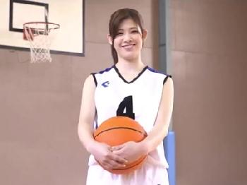3Pシュートが得意な女子バスケ部員を練習中にハメ→引き締まったマンコに巨大チンポダンク!巨乳素人美少女痴女顔射星井笑のエロ動...