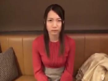 ナンパで捕まえたガチの素人娘をホテルに連れ込んでがっつり本気パコ美少女ぶっかけのエロ動画