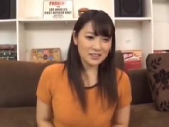 巨大オッパイ素人ナンパ→素股だけと油断させて中出し巨乳お姉さんのエロ動画