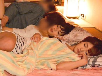 義父と妹のSEXを見てオナニーする姉巨乳女子校生美少女近親相姦のエロ動画