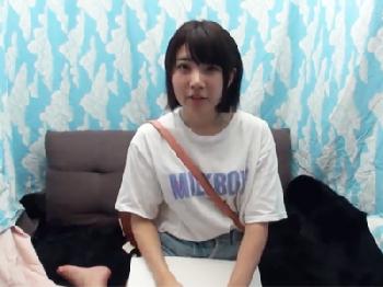 歴代彼氏は持っていなかった巨大チンポハメられて気持ちよすぎて腰砕けになっちゃう無毛美形少女素人美少女ロリ中出しナンパのエロ動...