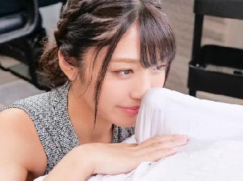 現実にあってくれ！可愛い美容師がヘアカットと一緒に陰茎のお世話までしてくれる夢の美容院♡お姉さんフェラのエロ動画