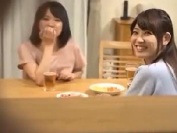 「ば、バレちゃう…」嫁の友人があまりにもストライク過ぎて浮気性交巨乳お姉さんのエロ動画