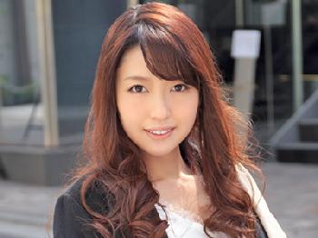 初めて付き合った人と結婚に至ったため他の男を知らない素人主婦巨乳人妻のエロ動画