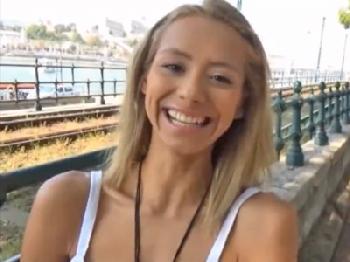 きれいなお姉さんが多いと噂のコロンビアから休暇にやってきた素人娘に中出しナンパのエロ動画