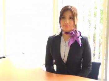 巨乳美人CAが着衣のまま激しく調教されて泣き叫ぶ！お姉さん佐々木恋海のエロ動画