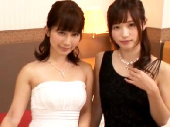 美形少女デリヘルコンビが淫語で密着痴女奉仕!生姦サービスで大量射精!巨乳美少女顔射3Pのエロ動画