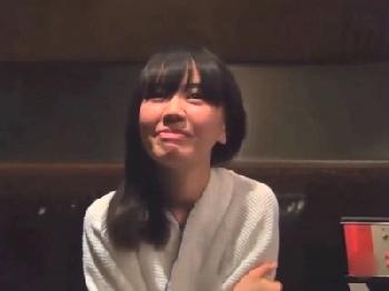 TITTERで知り合った黒髪女子大生とホテルでハメ撮り！素人美少女のエロ動画