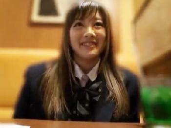 高校卒業したての1〇歳のほぼ女子校生をホテルに連れ込みハメ撮り！美少女顔射のエロ動画