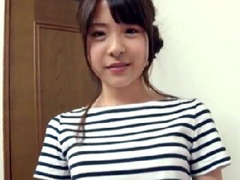 『お兄ちゃん、こっちおいで‥』兄陰茎をフェラチオ抜き→スクール水着に着替え中出しさせる有能妹美少女痴女近親相姦鈴木心葉のエロ...