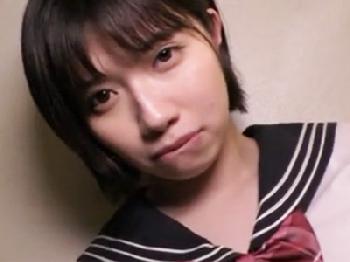 泣いて怯える美形少女女子校生と強引にハメ撮り！無毛マンコに大量中出し美少女パイパンのエロ動画