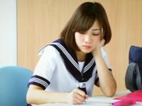 「男性器くださぃ」淫乱ヤリマンな女子校生と4Pハメ!巨乳美少女顔射ぶっかけ乱交のエロ動画